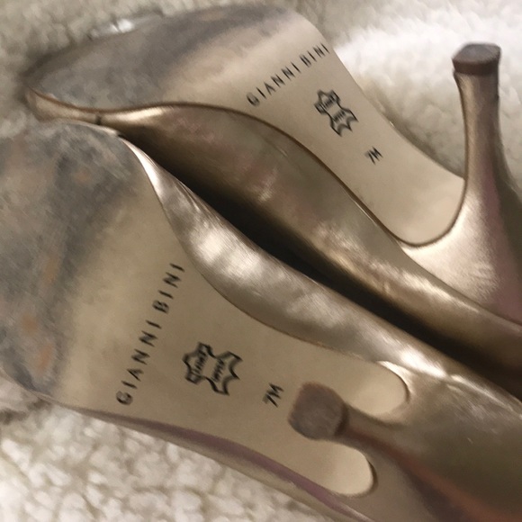 GIANNI BINI Gold Bow Open Toe Heels - Picture 5 of 8